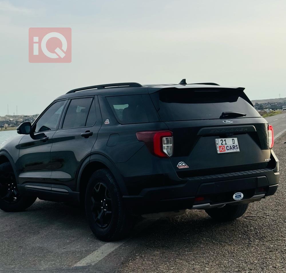 Ford Explorer